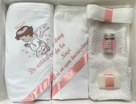 Trusou de botez, 6 piese cu Ingeras - Alb