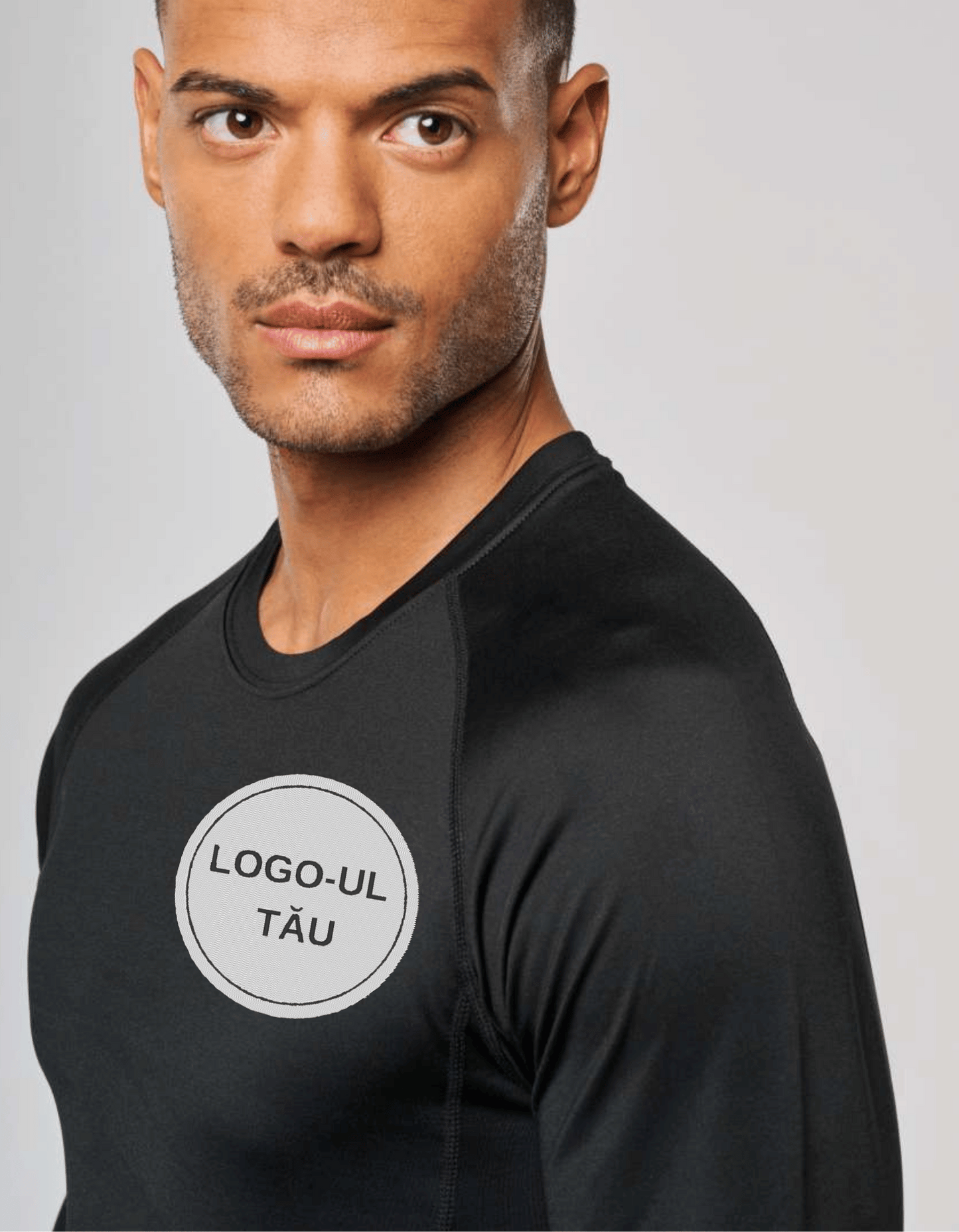 Tricou sport mâneci lungi personalizat prin Broderie M1