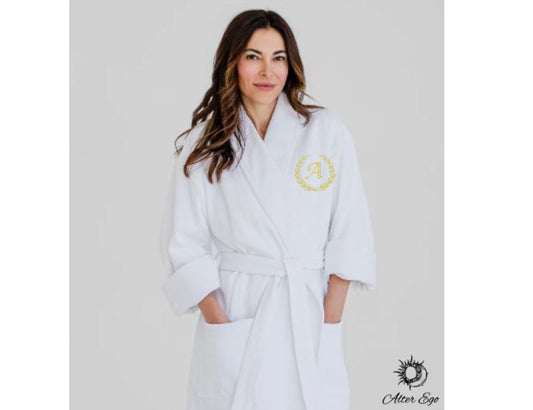 Halat de baie premium personalizat cu initiala femei