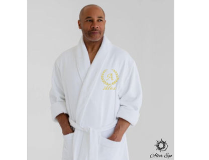 Set halate de baie premium personalizate cu initiala si nume cuplu